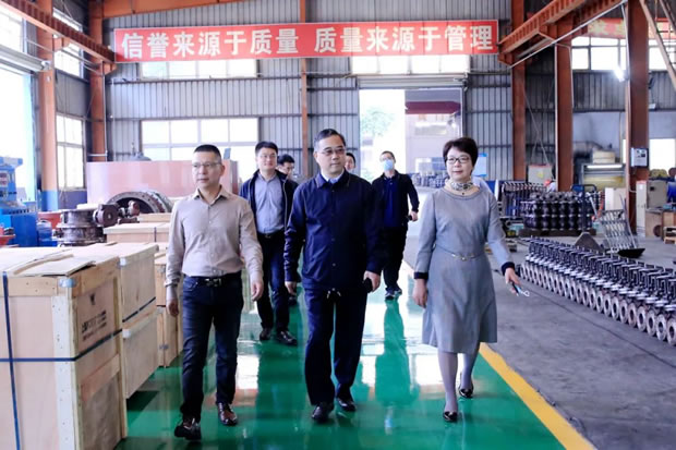 嘉定区委常委、组织部部长姚卫华莅临悟空平台开展走访调研工作（图2）